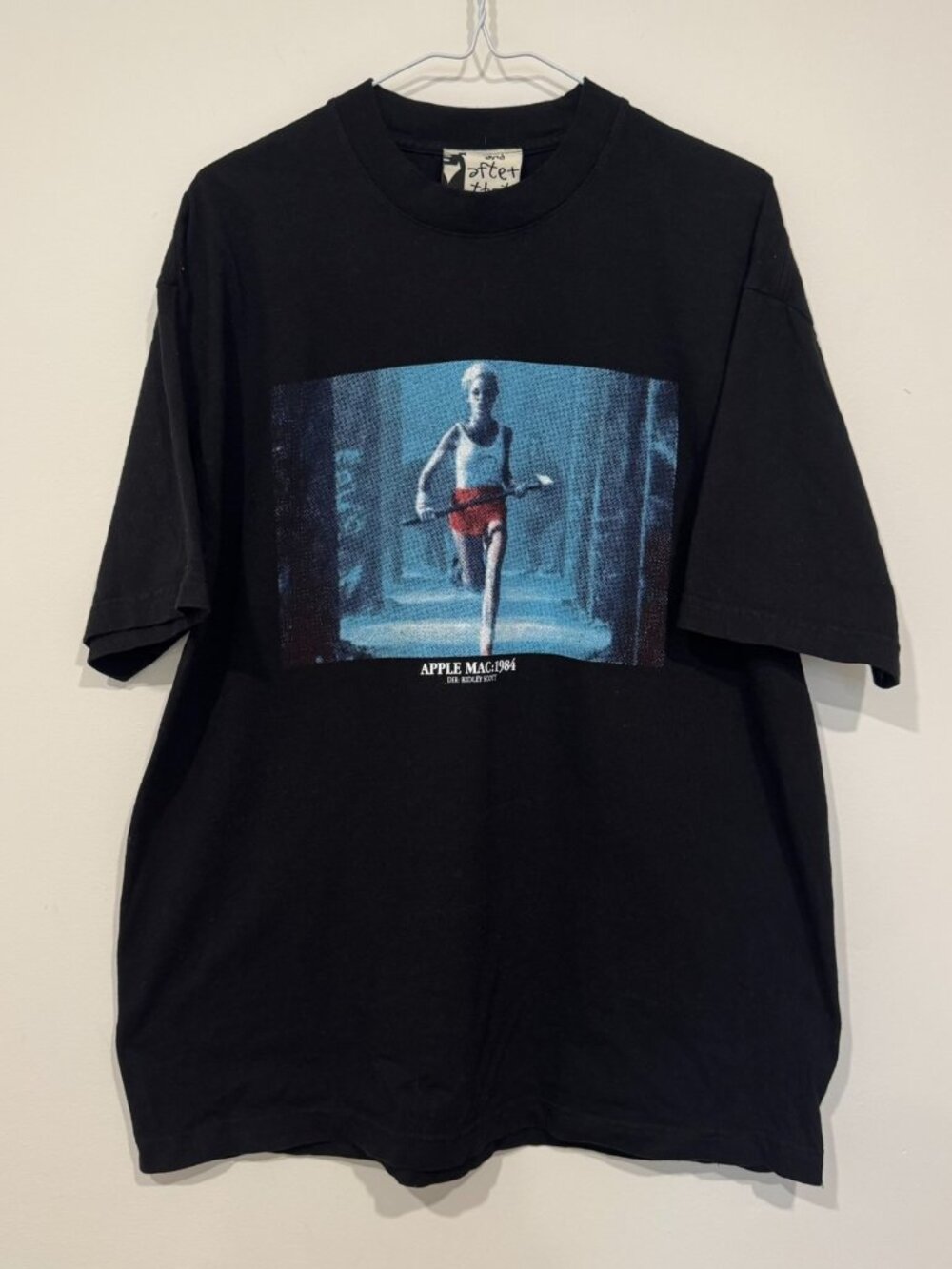 And After That Apple Macintosh Ridley Scott T-shirt L Black AndAfterThat Mac
